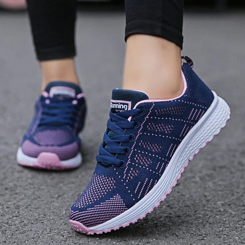 Women's Wide-Toe Mesh Lace-Up Sneakers 13